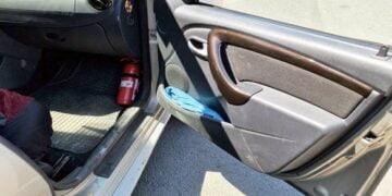 Cartușe și tuburi de vânătoare descoperite în portiera unui autoturism în PTF Galați