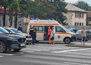 Accidentată pe trecerea de pietoni de pe Calea Călărașilor în zona intersecției cu strada Radu Negru