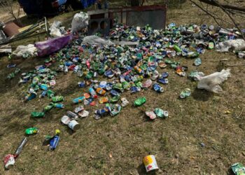 Acțiuni, în județul Buzău, pentru respectarea legislaţiei privind regimul substanţelor şi deşeurilor periculoase