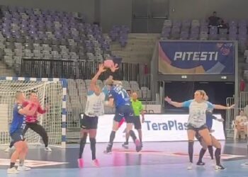 Dunărea Brăila a fost învinsă de CSM București în semifinalele Supercupei României și va juca mâine în finala mică, cu Rapid București