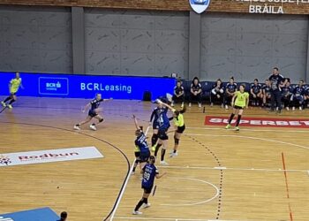 Reținuți pentru săvârșirea infracțiunii de trafic de droguri de mare risc, în formă continuată