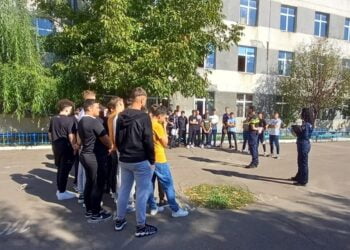 Campanie desfășurată de polițiștii brăileni pentru asigurarea unui climat de siguranță în mediul școlar