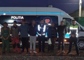 Controale făcute de polițiștii brăileni privind asigurarea semnalizării corespunzătoare a vehiculelor pe timpul nopții, în special a tractoarelor rutiere și căruțelor