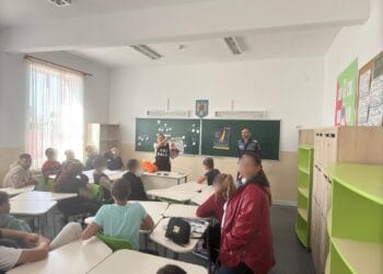 ACTIVITĂȚI DE PREVENIRE A VIOLENȚEI ȘI A TRAFICULUI DE PERSOANE ÎN MEDIUL RURAL