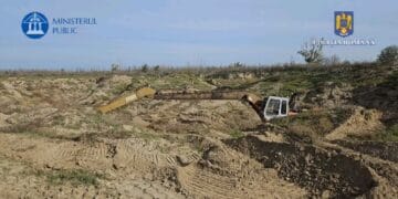 Patru mandate de percheziție domiciliară la sediul și la punctele de lucru ale unei societăți comerciale din Galați, precum și la domiciliul reprezentantului legal al acesteia