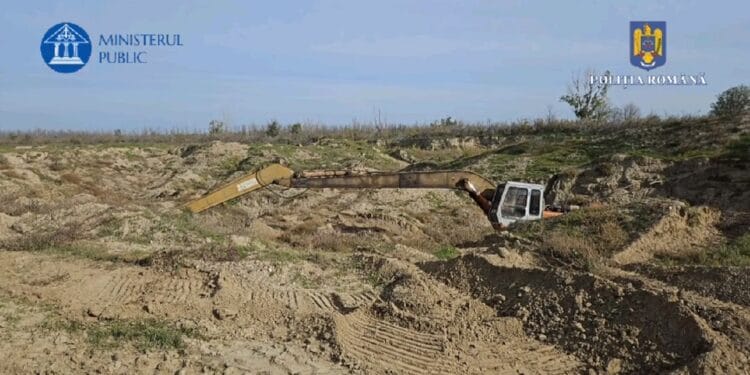 Patru mandate de percheziție domiciliară la sediul și la punctele de lucru ale unei societăți comerciale din Galați, precum și la domiciliul reprezentantului legal al acesteia