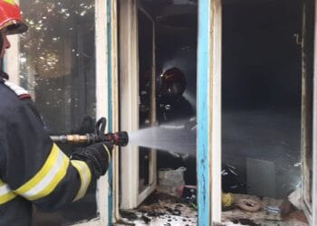 Incendiu la o casă din municipiul Brăila