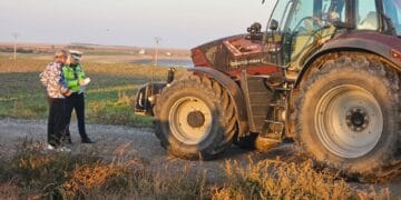 Polițiștii au organizat o acțiune în care au pus accent pe creșterea vizibilității poliției în stradă și asigurarea unei semnalizări corespunzătoare pe timpul nopții a vehiculelor