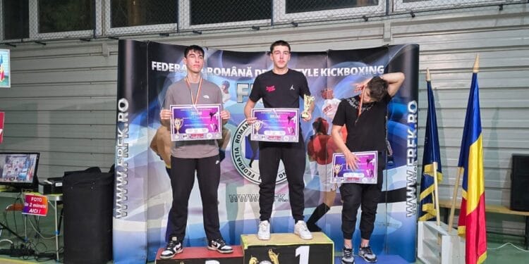 Sportivii brăileni, antrenați de Dan Căpățînă, pe podium la Cupa Campionilor la Kickboxing