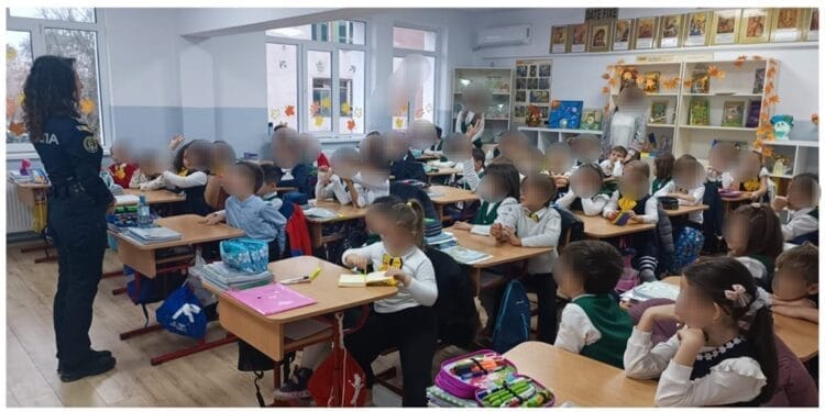 Activități de prevenire a discriminării și a cyberbullying-ului, la Școala Gimnalizală „Alexandru Ioan Cuza”