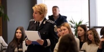 Acțiuni ale Poliției Române în unitățile de învățământ și în zona acestora