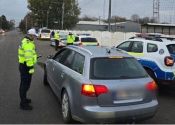 În cursul zilei de duminică, polițiștii au organizat 21 de acțiuni și au intervenit la 33 de evenimente