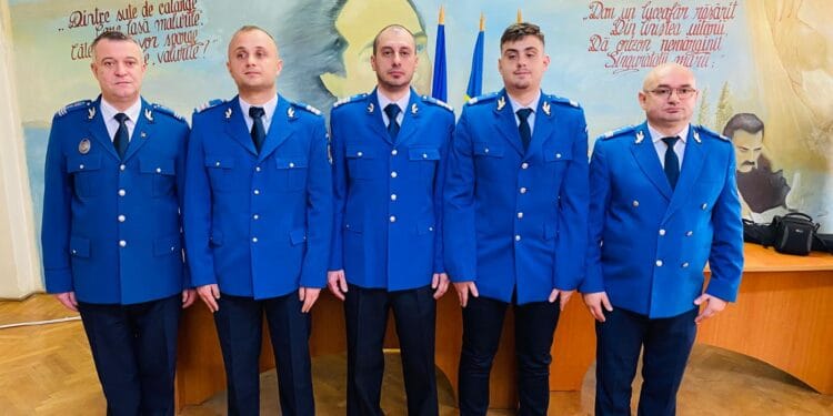 Jandarmii din echipajul care a ajutat la oprirea tramvaiului care a pornit fără vatman pe Calea Galați au fost recompensați de Inspectorul Șef al I.J.J. Brăila
