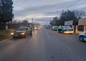 Șoferi și bicicliști sancționați de polițiștii de la rutieră polițiștii rutieri brăileni