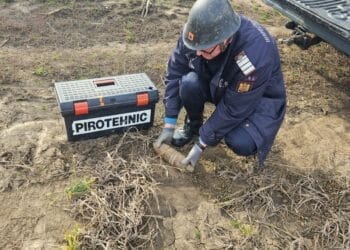 Misiune de asanare a terenului de muniție rămasă neexplodată pe raza comunei Grădiștea