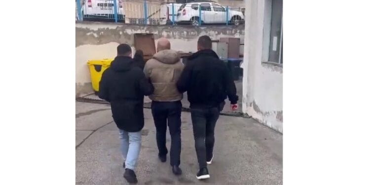 Cercetat pentru delapidare