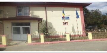 Cadre didactice de la Școala din Tufești trimise în judecată pentru obţinerea pe nedrept sau reținerea pe nedrept de fonduri europene în formă continuată și fals intelectual