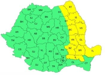 Informare de lapoviță, ninsori și polei, în întreaga țară, până marți dimineața