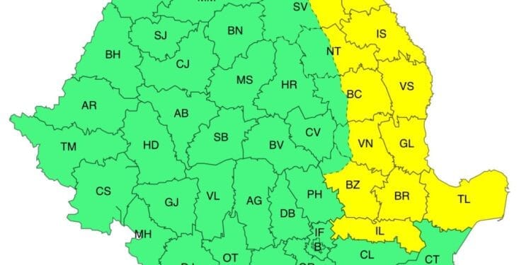 Informare de lapoviță, ninsori și polei, în întreaga țară, până marți dimineața
