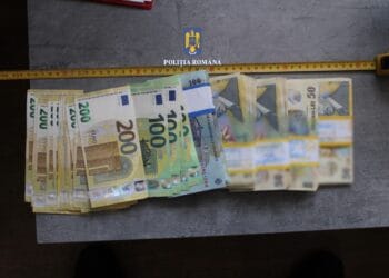 Percheziții la persoane cercetate pentru înșelăciune prin metoda ”ROMANCE”