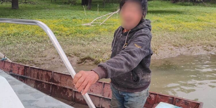 Brăileni depistați de polițiștii de frontieră desfășurând activități de pescuit comercial neautorizat