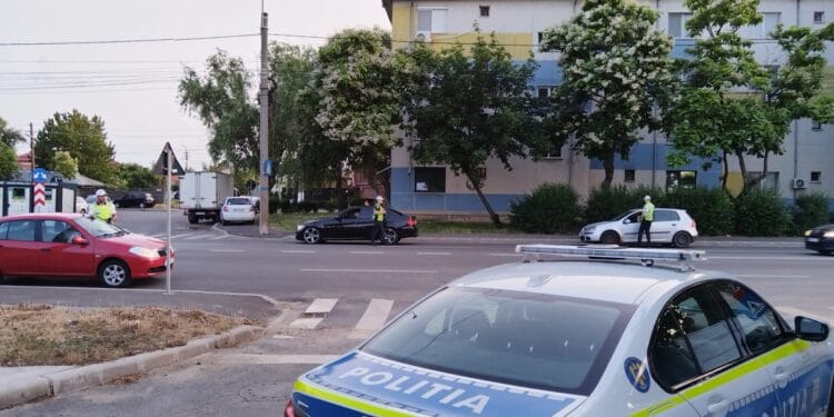 Polițiștii au aplicat 24 de sancțiuni contravenționale