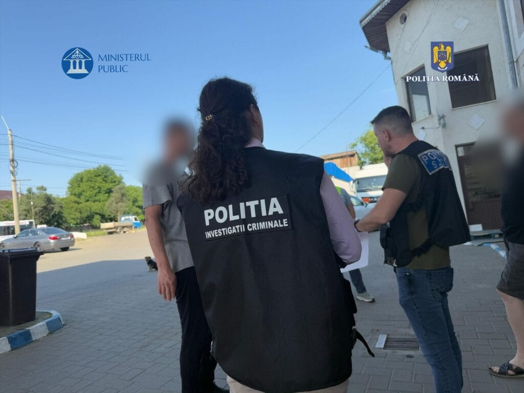 124 de percheziții ce vizează fapte de fals intelectual, fals în înscrisuri sub semnătură privată, înșelăciune și neglijență în serviciu 17 WhatsApp Image 2025 06 06 at 11.54.41