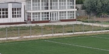 Castelul de Apă și Stadionul Progresul, prizonierele întârzierilor și ale birocrației