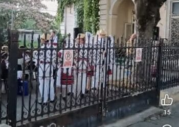 Centrul Cultural și de Agrement „Chira Chiralina” Brăila, organizează evenimente culturale într-o casă părăsită, aflată  într-o  stare avansată de degradare