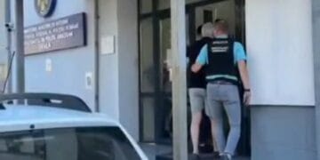 MANDAT EUROPEAN DE ARESTARE PUS ÎN APLICARE DE POLIȚIȘTI