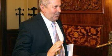 PSD a dat peste 83 milioane de lei lui Bunea Stancu pentru cârpeli asfaltice