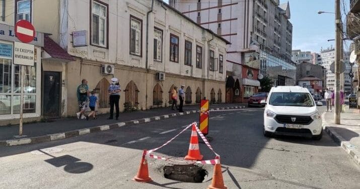 Trafic total închis pe strada Nicolae Bălcescu 14 Trafic total închis pe strada Nicolae Bălcescu