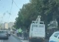 A ciupit refugiul de tramvai și mașina s-a răsturnat, din fericire nimeni nu a fost rănit 16 A ciupit refugiul de tramvai și mașina s-a răsturnat, din fericire nimeni nu a fost rănit