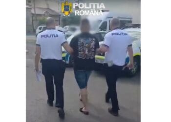 Reținut de polițiști și apoi trimis sub control judiciar cu monitorizare electronică pentru conducerea unui vehicul fără permis