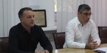 Dragomir și Chiriac au reușit performanța să facă din Brăila un cartier al Galațiului, cel puțin la capitolul spitale, iar mulți brăileni își caută sănătatea la vecini 1 Dragomir și Chiriac au reușit performanța să facă din Brăila un cartier al Galațiului, cel puțin la capitolul spitale, iar mulți brăileni își caută sănătatea la vecini