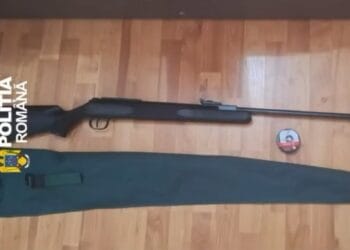 Percheziții la Brăila: Arme neletale și muniție, confiscate de polițiștii de la „Arme și Explozivi” 21 Percheziții la Brăila: Arme neletale și muniție, confiscate de polițiștii de la „Arme și Explozivi”