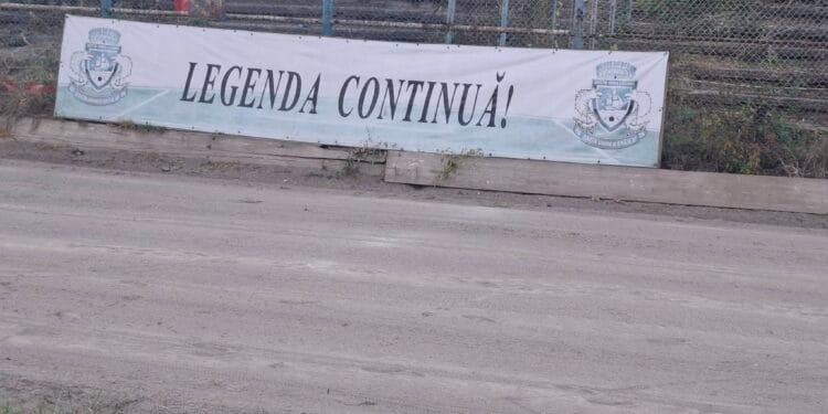 Primarul care nu sființește locul , pesedistul Marian Dragomir, omul care a distrus un STADION 14 Primarul care nu sființește locul , pesedistul Marian Dragomir, omul care a distrus un STADION