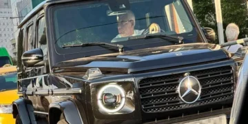 Deputatul PNL Adrian Cozma îl desființează pe Mihai Tudose, amintind de G-Class-ul de 200.000 de euro și de „gafa” cu premierul japonez
