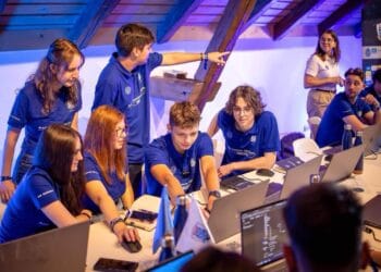 Tehnologie de top, inteligență artificială și pregătire militară: Primele zile la Bootcamp STS 2026 23 Tehnologie de top, inteligență artificială și pregătire militară