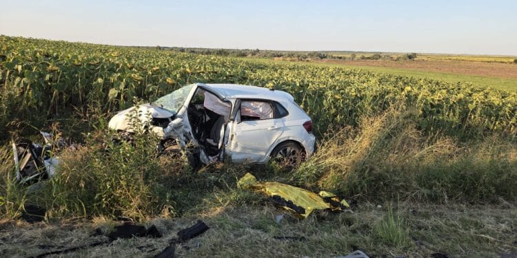 Accident cu două persoane decedate pe DJ221