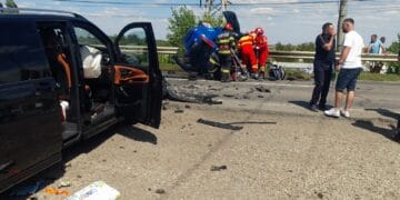 Tragedie pe DN 2B, la ieșirea din Ianca. Soț și soție din Brăila, decedați într-un grav accident rutier 1 Tragedie pe DN 2B, la ieșirea din Ianca. Soț și soție din Brăila, decedați într-un grav accident rutier
