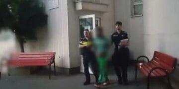 Scandal pe o stradă din Râmnicelu. Patru bărbați au ajuns în arest preventiv după o bătaie în plină stradă